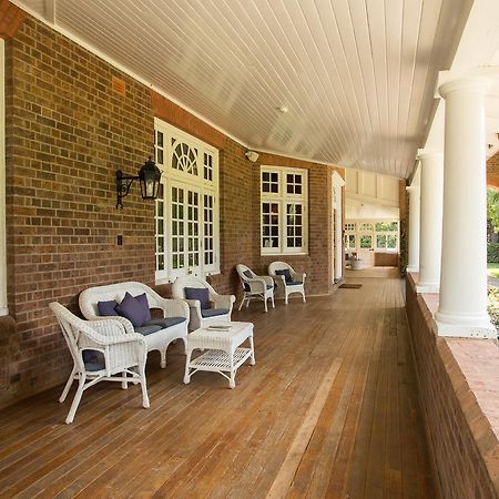 Petersons Armidale Winery And Guesthouse Bagian luar foto