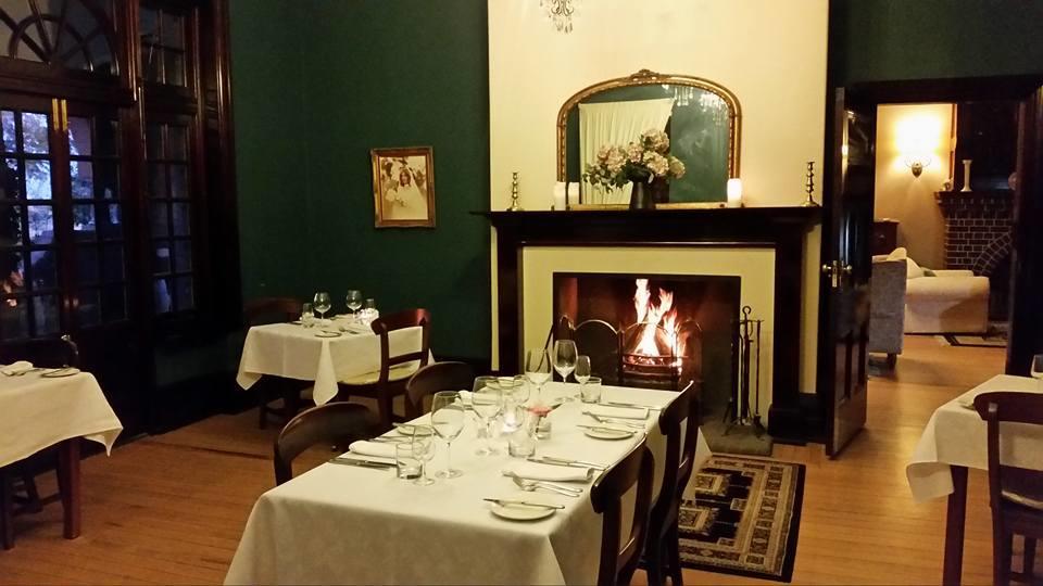 Petersons Armidale Winery And Guesthouse Bagian luar foto