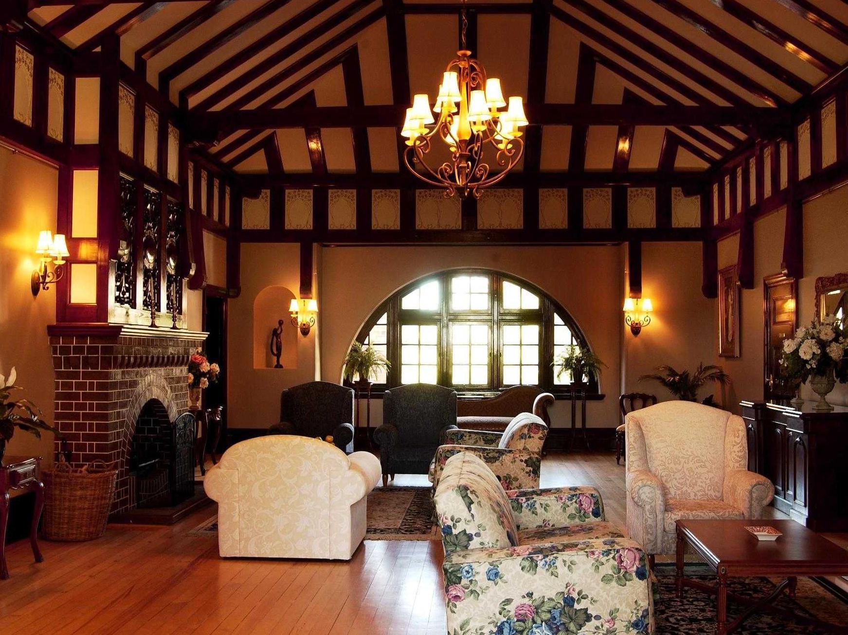 Petersons Armidale Winery And Guesthouse Bagian luar foto