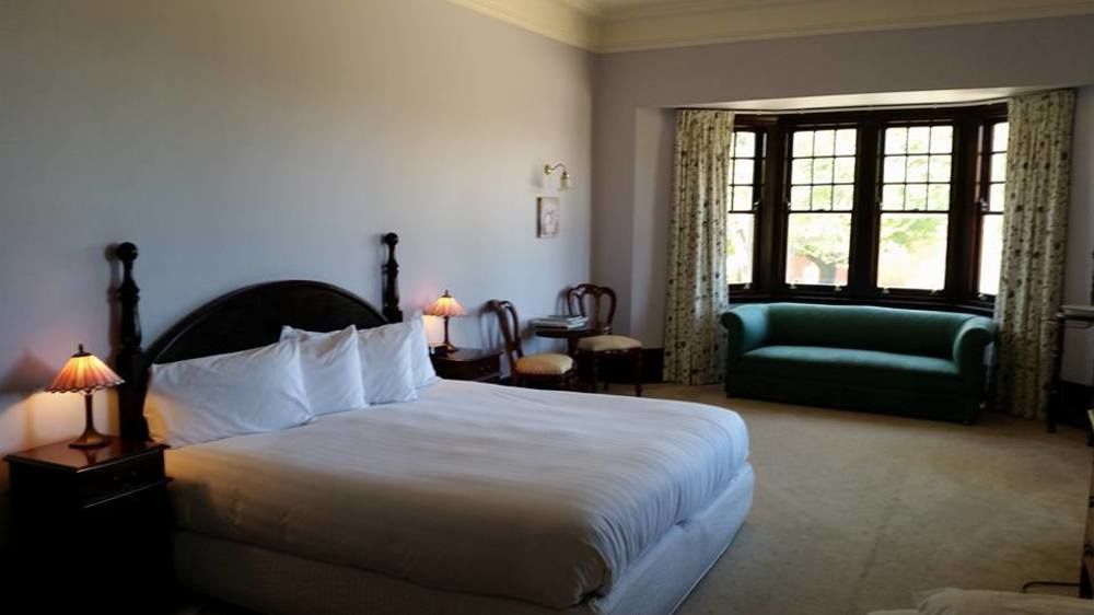 Petersons Armidale Winery And Guesthouse Bagian luar foto